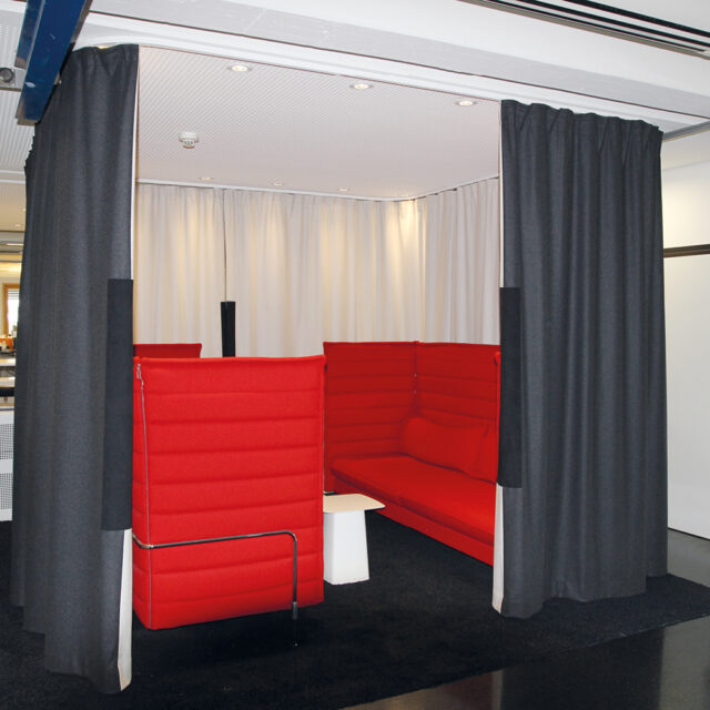 cortinas-de- aislamiento- acústico-para salas-coworking en-madrid-prosegur  - Cortinas Acústicas